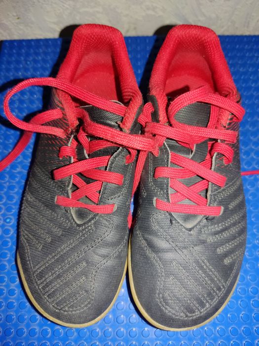 Бутсы футбольные