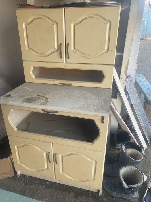 Кухонный шкаф продам