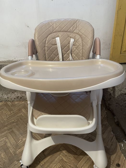 Стульчик для кормления детский
