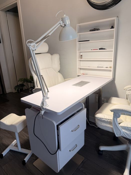 Set profesional manichiură și pedichiură  – masă cu aspirator, fotoliu și accesorii
