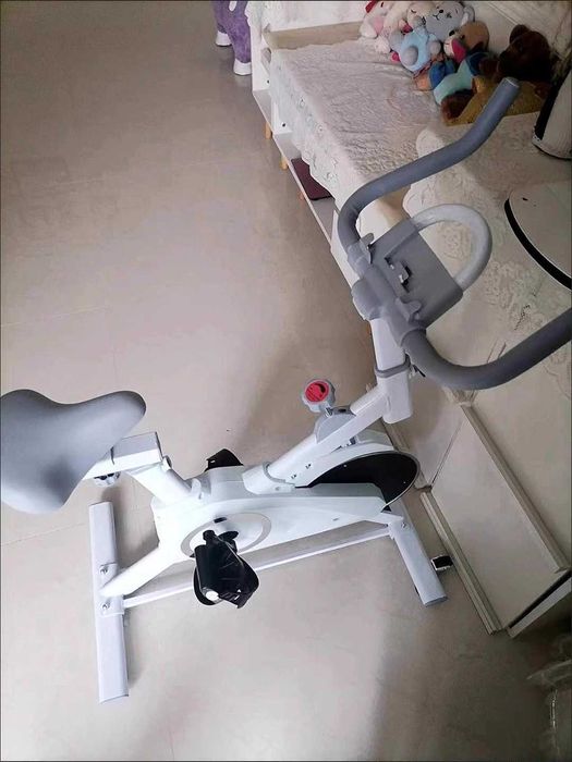 Велотренажер для дома спин байк кардио для ног для бега для мышц