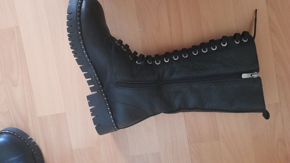 Обувь женская " Берцы"