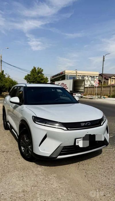 Продам byd yuan up Dm-i (hybrid )