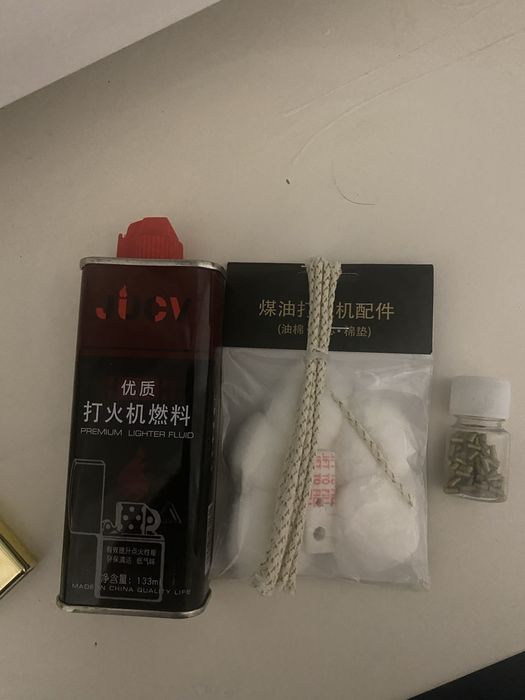 Зажигалка ZIPPO продам