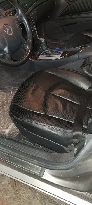 Мерцедес - Benz Е 350 Авангард 4matik Подгрев Обдухване Масаж Газ