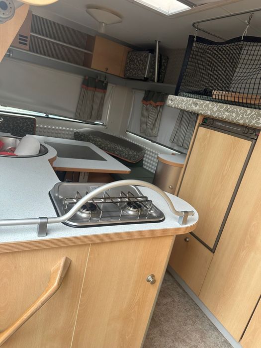 Autorulota Ford Transit 2.0diesel 7 locuri 2001