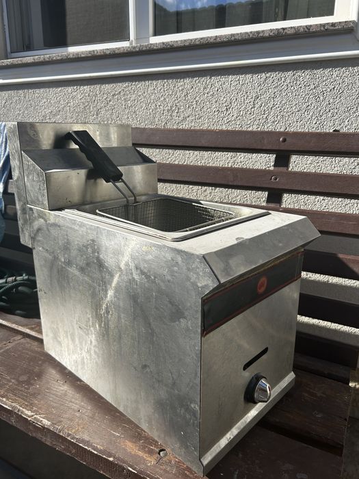 Friteuză profesională pe gaz 8L – Inox – GPL / Gaz Natural