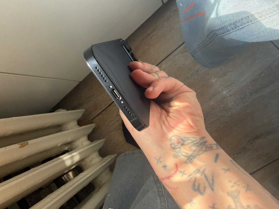 iPhone 16 Pro Max Black Titanium *DE PIESE*