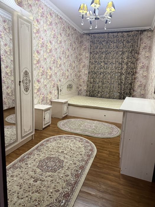 Arenda kvartira bez makler uy o’zimniki chilonzor 8 kvartal 1 etaj