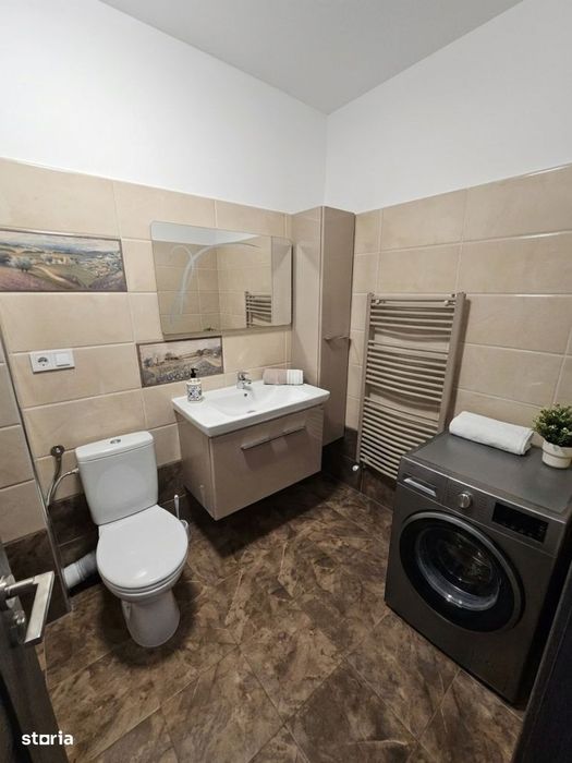 Apartament 2 camere mobilat, 55 mp, decomandat, etaj intermediar, zona