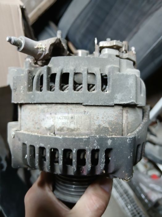 Генератор альфард на запчасть