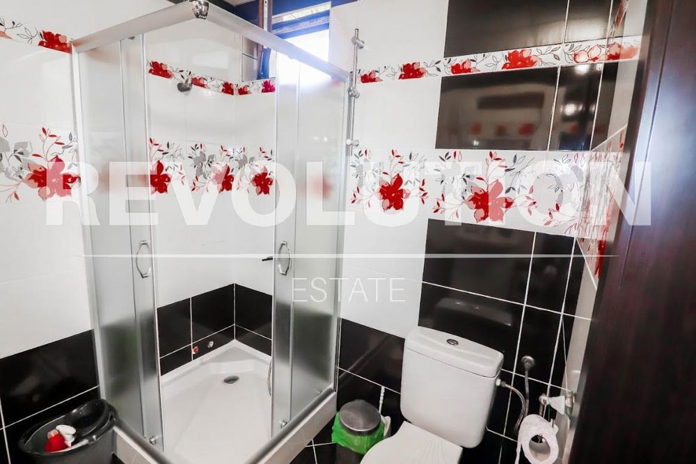 Дава се под наем Етаж от къща в Варна, Виница - 100 кв.м за 400 € - Снимка #9