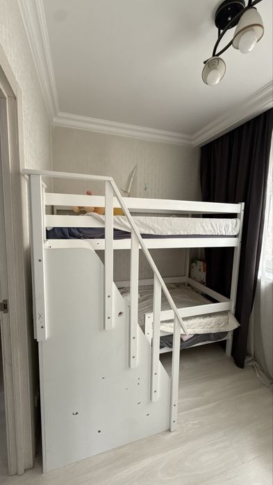 Продам двухярустный кровать