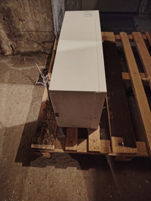 Продавам ел.котле Vissmeen vitotron 100 8 KW ..