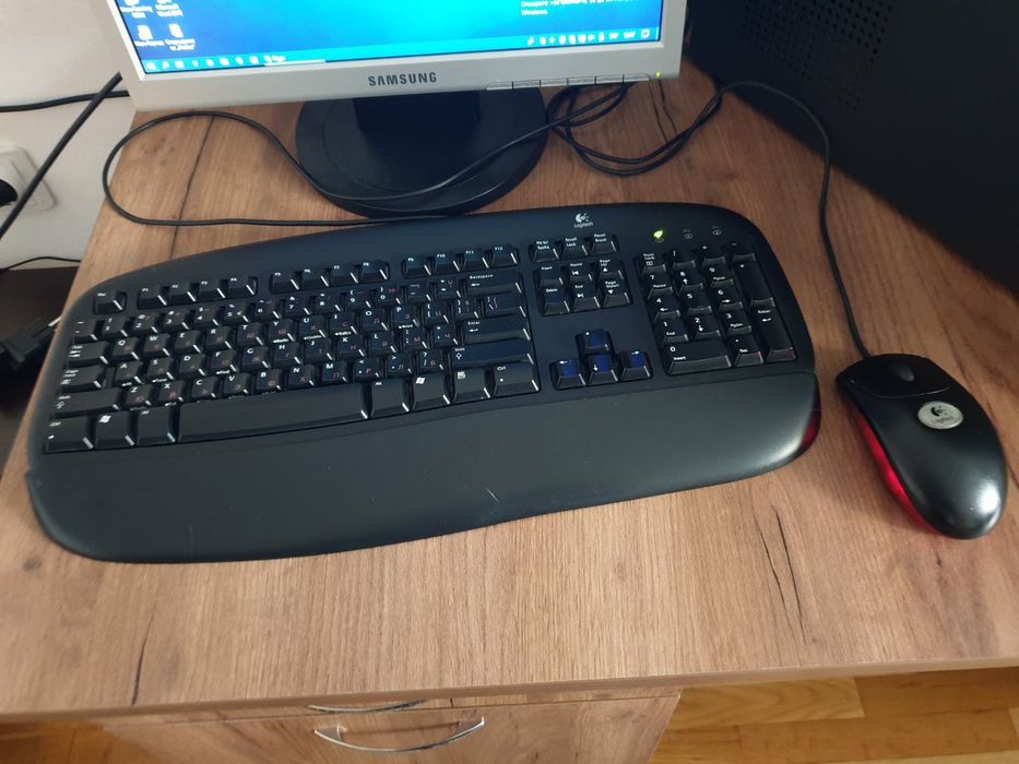 настолен компютър