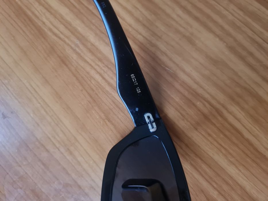 Se vinde Ochielari originali Gucci