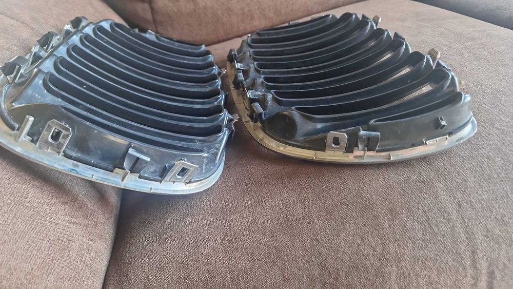 Grile originale capota fata BMW X5 E70 Stanga +DR