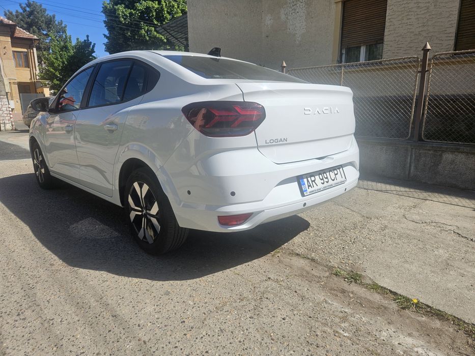 Dacia Logan Journey TCE 90