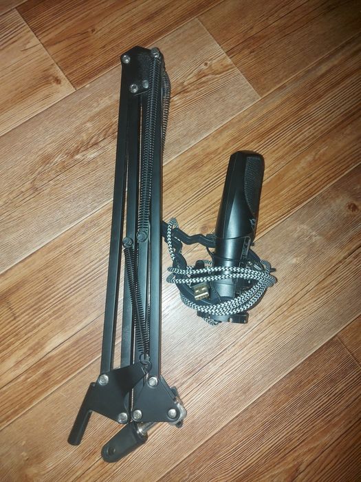 Микрофон Trust GXT 232 Mantis Студийный