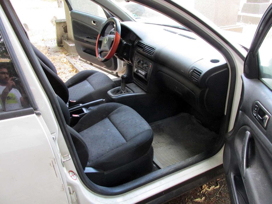 VW Passat 4 / Пасат 4 1999, 1,6 на части - ниски цени