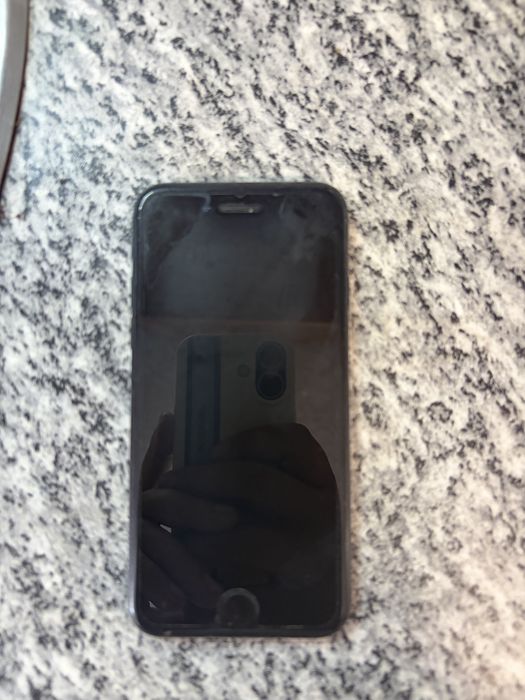 iPhone se 2020 256gb