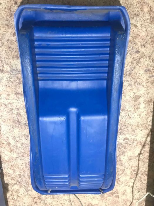 продам сани пластиковые