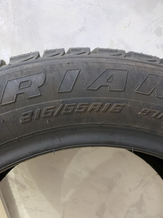 Продам  215/55/16