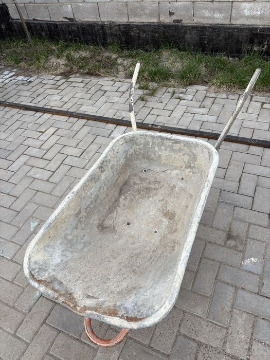 Тачка телега строительная