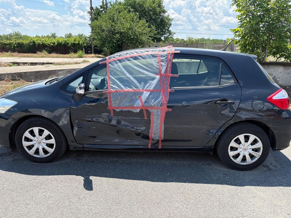 Toyota Auris 2012 avariat