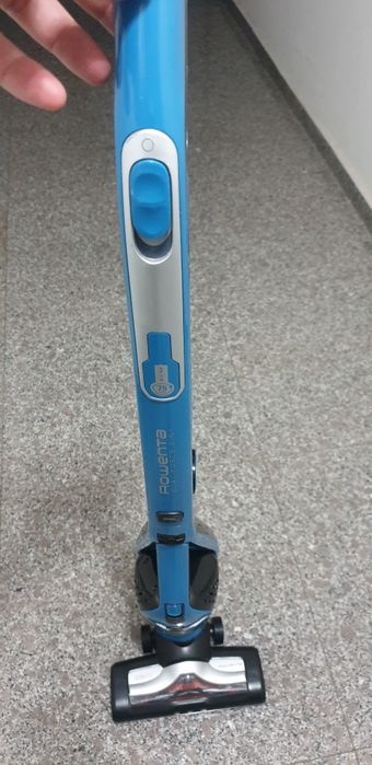 Aspirator vertical Rowenta
