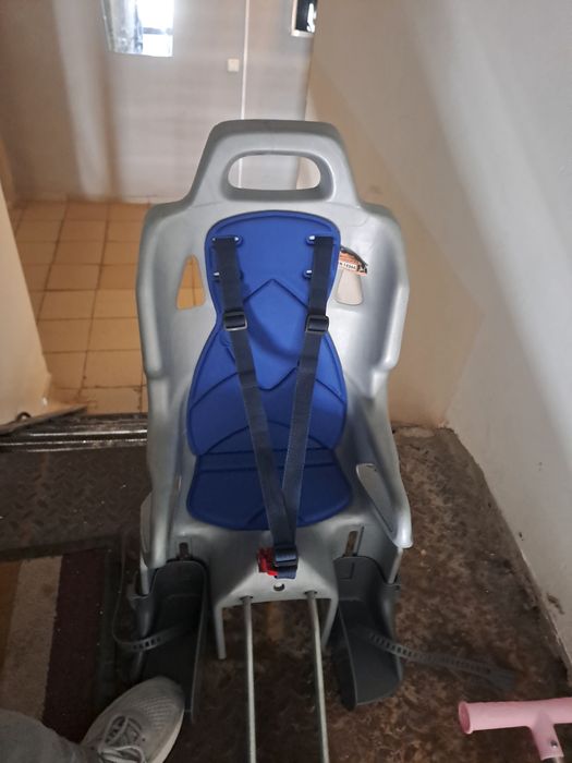 Детское сидение на велосипед