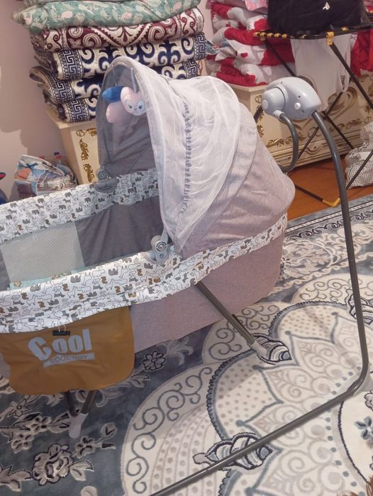 Колыбель почти новый