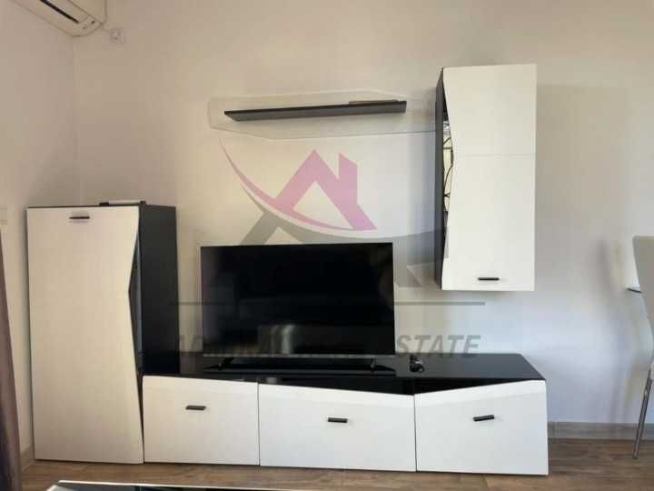 Чисто ново обзавеждане -двустаен -Победа