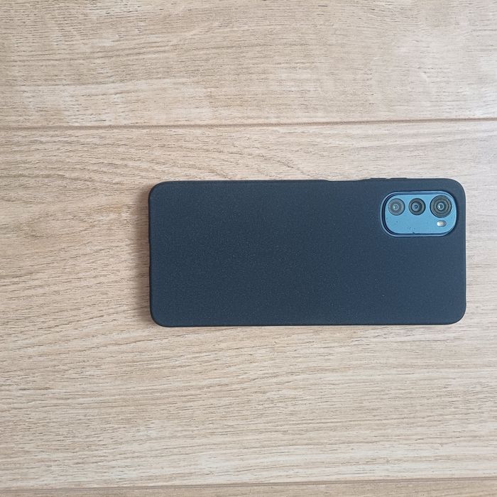 Motorola e32s dual sim