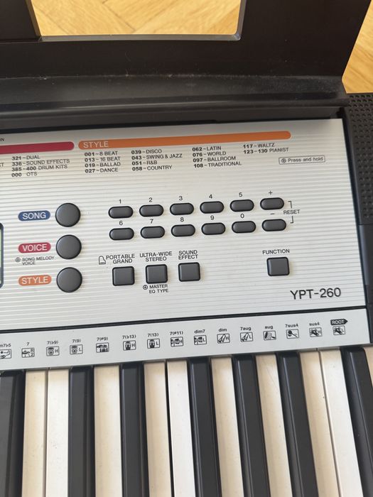 Синтезатор Yamaha YPT-260
