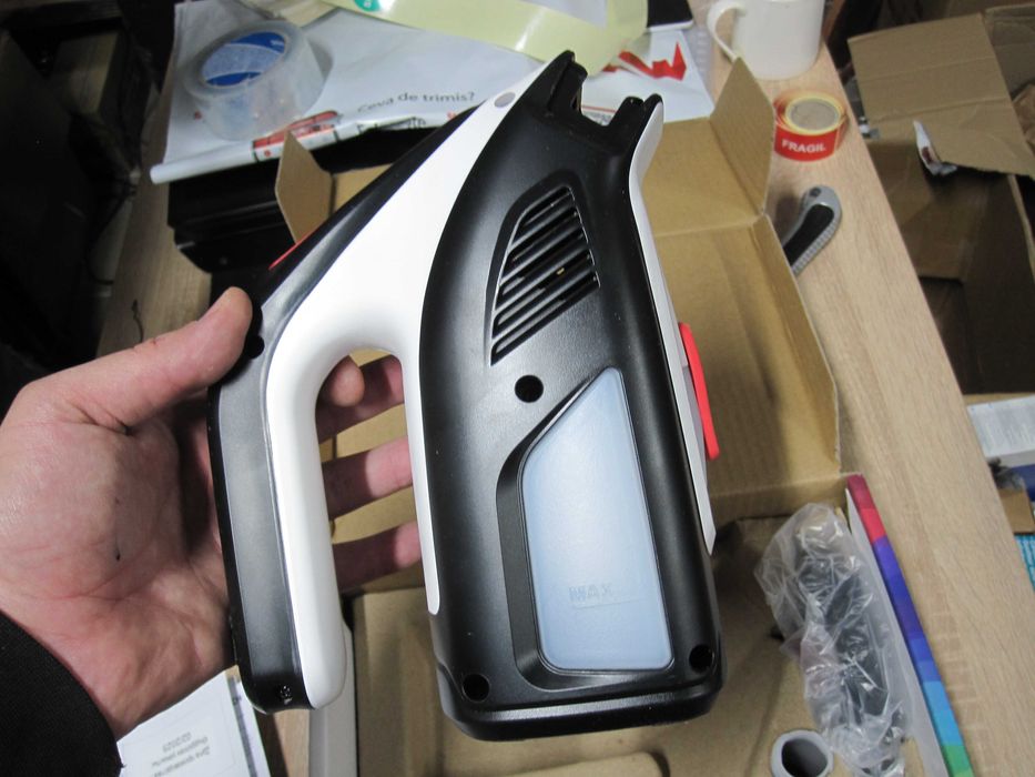 Bosch GlassVAC aparat de curatat geamuri cu acumulator 3,6 V