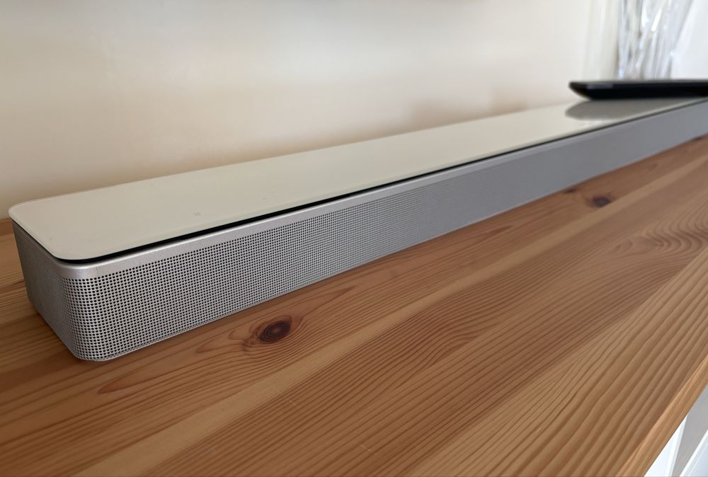 Soundbar Bose 700 alb