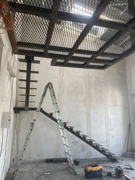 Изготовление антрилосльног этажа и лестниц