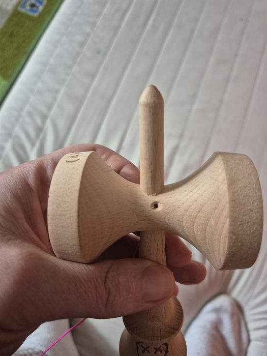 Kendama Sweets Cody Griz antiskid 2