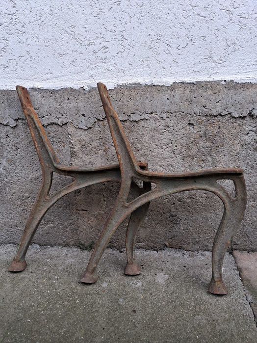 Чугунени крака за пейка