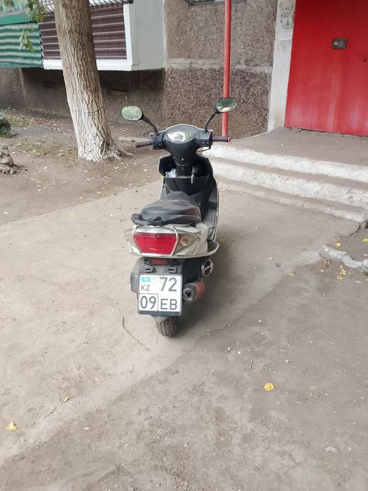 Продам скутер ..