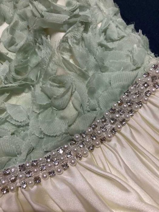 Rochița banchet XS, în talie strasuri și perle