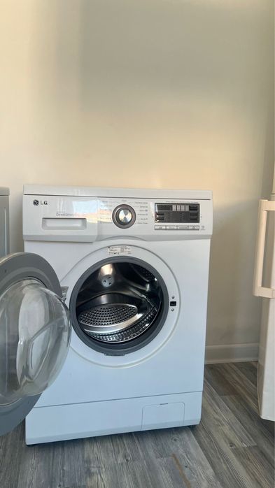 Продается стиральная машина