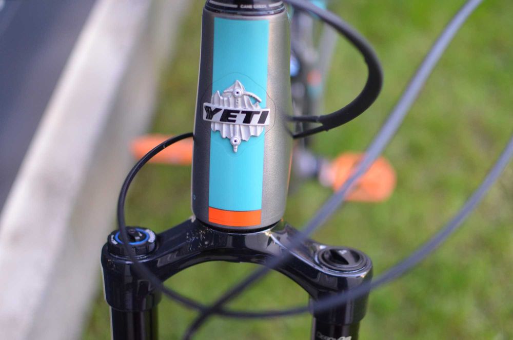 Bicicleta MTB enduro Yeti Cycles SB6 Turq