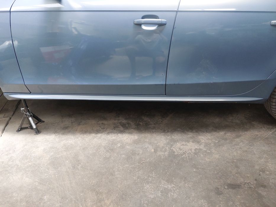 Ornament praguri S-line Audi A4 B8 2008-2012