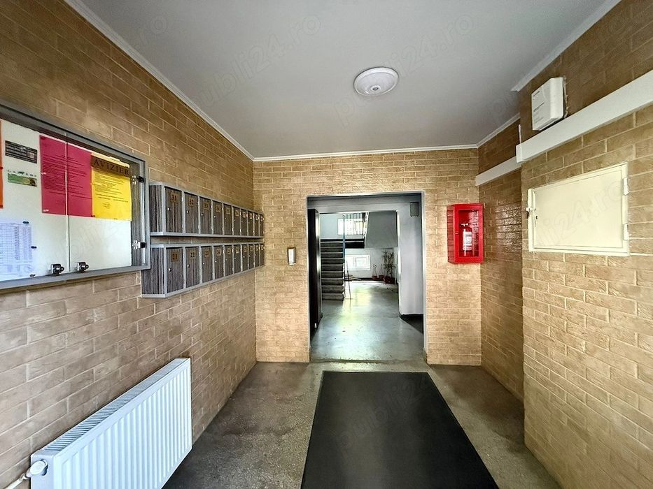 Apartament 2 camere Rogerius de vanzare
