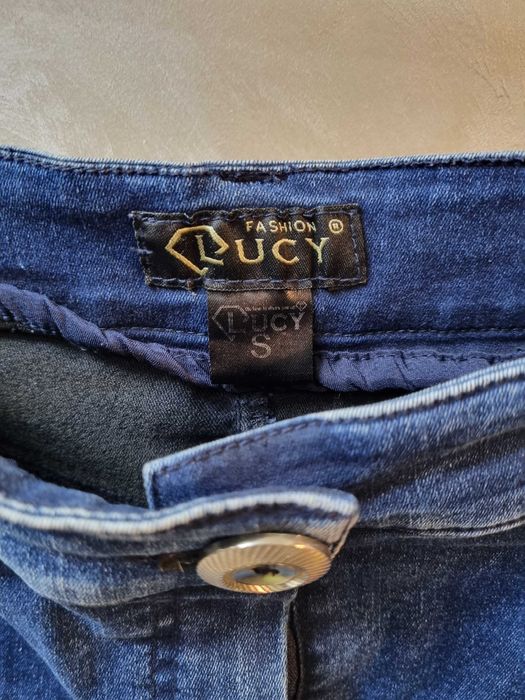 Дамски поли Lucy