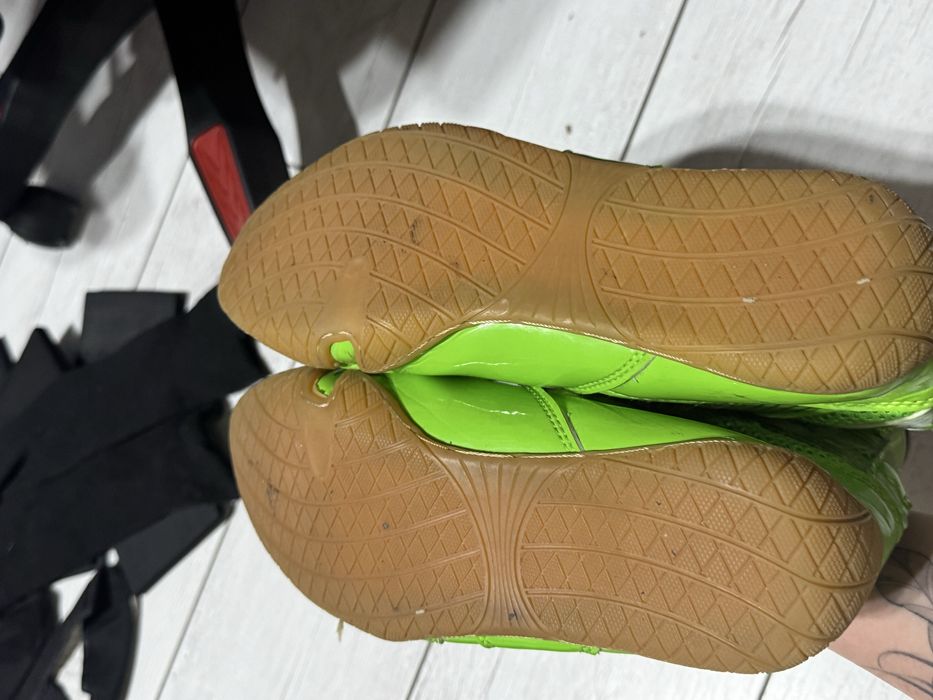 Продам борцовки 40 размер