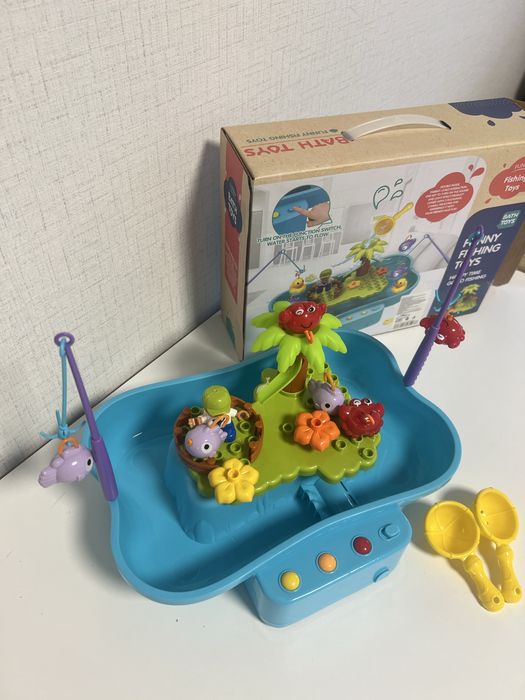 Музикална водна пързалка с рибки и части на конструктор, водна маса, игра, вода
