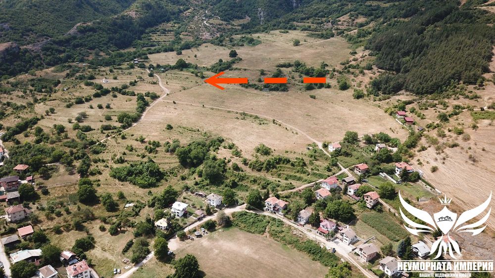 Продавам земеделска земя 362кв.м. в село Орехово обл.Смолян